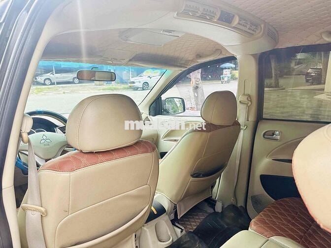 Mitsubishi Zinger 2009 GLS 2.4 MT 8 CHỖ RỘNG RÃI