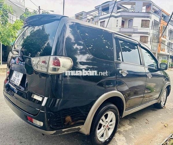 Mitsubishi Zinger 2009 GLS 2.4 MT 8 CHỖ RỘNG RÃI
