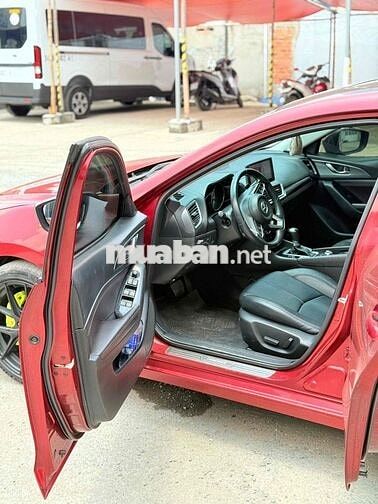 Mazda 3 2017 2.0 AT Sedan - 71000 km BAO ra Tên