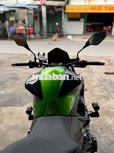 Kawasaki Z800 cần bán ạ