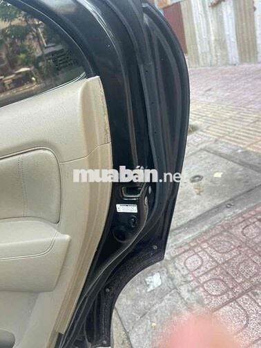 Toyota Fortuner 2011 2.7V - 109000 km chính chủ