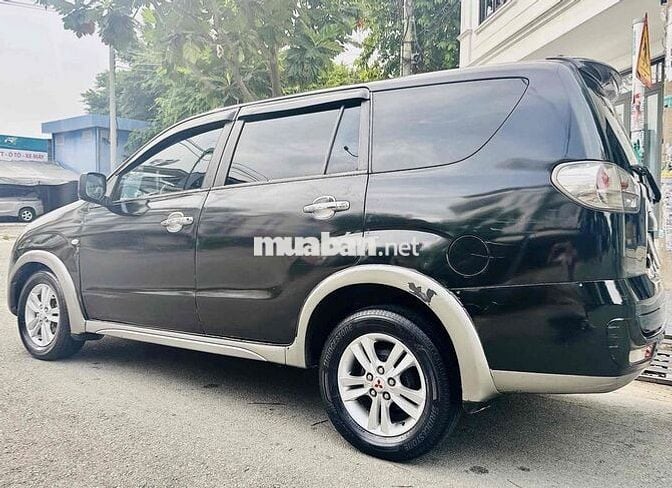 Mitsubishi Zinger 2009 GLS 2.4 MT 8 CHỖ RỘNG RÃI