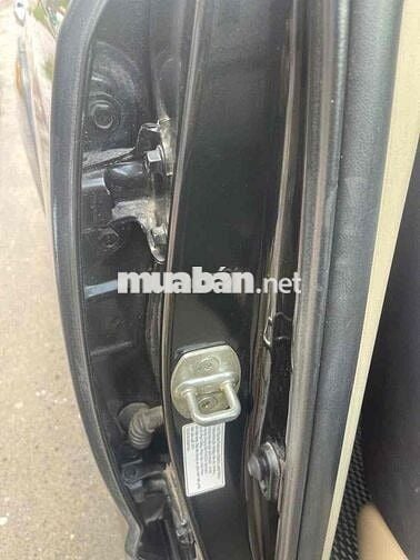Toyota Fortuner 2011 2.7V - 109000 km chính chủ