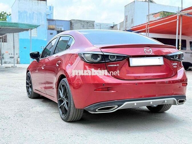 Mazda 3 2017 2.0 AT Sedan - 71000 km BAO ra Tên