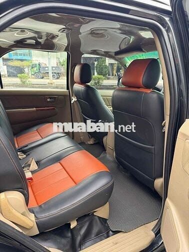 Toyota Fortuner 2011 2.7V - 109000 km chính chủ