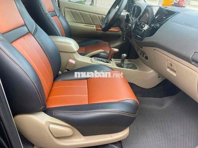 Toyota Fortuner 2011 2.7V - 109000 km chính chủ