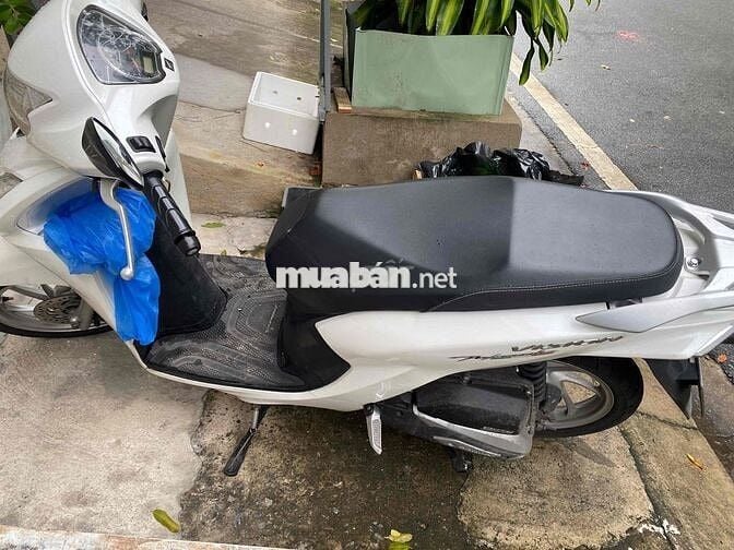 bán xe vision 2021 màu trắng