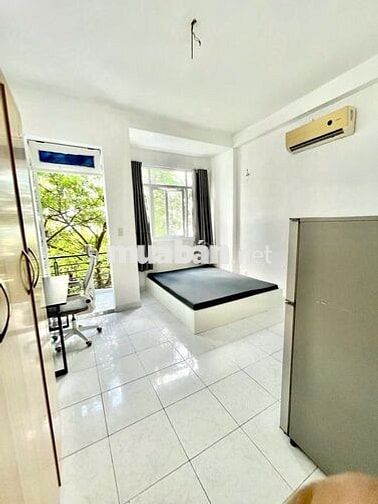 STUDIO NHỎ XINH NGAY ĐH MỸ THUẬT -25M2 -FULL NT -BAN CÔNG RÊNG-FREE XE