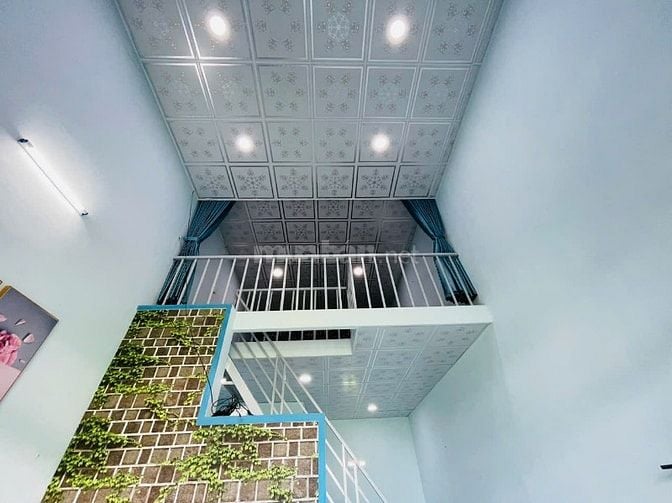 Nhà 1 trệt 1 lửng (4x8) gần Khu công nghiệp Nhị Xuân Hóc Môn giá 255tr