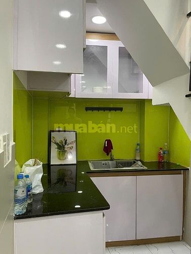 Bán nhà 13m2 đúc thật 2 lầu 2pn hẻm Xô Viết Nghệ Tĩnh, Q. Bình Thạnh