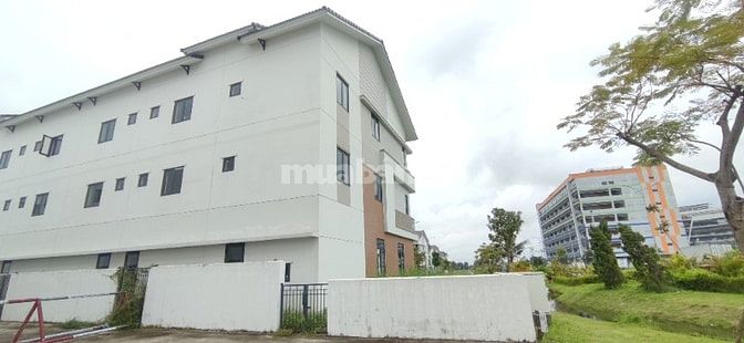 BÁN SHOPHOUSE VỊ TRÍ VÀNG TẠI CENTA RIVERSIDE, BẮC NINH 