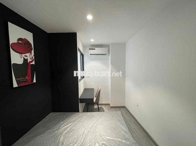 CĂN HỘ 2 PHÒNG NGỦ NGAY PEARL PLAZA- GẦN LANDMART 81. FULL NỘI THẤT