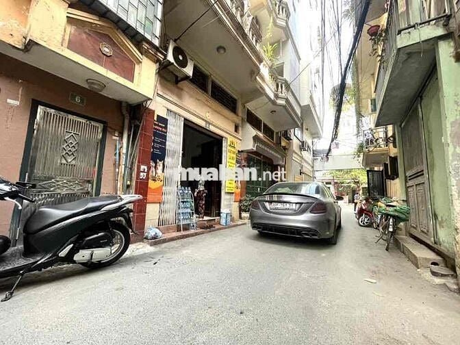 Nhà Tân Ấp -160 m - 2 mặt ngõ . Chia làm 2 căn đẹp -mỗi căn 80 m -16,5