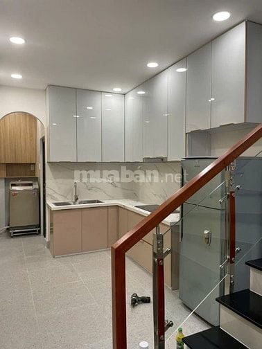 Điện Biên Phủ-Xô V N Tĩnh,Nhà Mới,2Tầng,Giáp Q1,KD Nhộn Nhịp 
