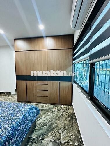 Tập thể Phương mai tầng 2. 80m2. 3 phòng ngủ 2vs. Giá 5.25 ty
