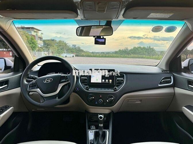 Hyundai Accent 2022 1.4 AT - 35000 km