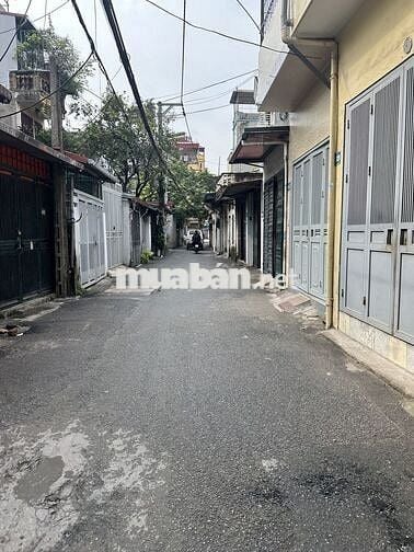 Bán nhanh 41m2 đất Xuân La, ô tô dừng đỗ trước cửa