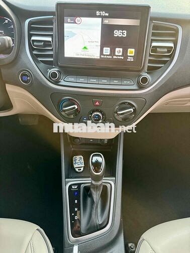Hyundai Accent 2022 1.4 AT - 35000 km