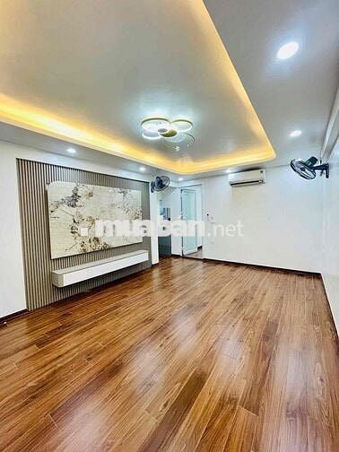 TẬP THỂ SANG XỊN MỊN - 3 NGỦ, 1PK, 1 BẾP, 2 WC - 3 THOÁNG - SÁNG VÔ CÙ