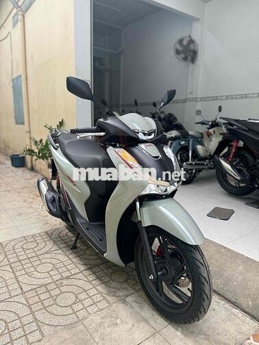 SH 125 ABS 2025 Xám Xi Măng odo 02km