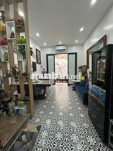 Bán nhà phố Thanh Miến, 8,73 tỷ, 34m, 6 m ra ngõ ô tô tránh