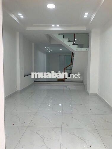 NHÀ NGON!! CHO THUÊ NGUYÊN CĂN 140 Bàu Cát. Nhà Mới 100% DTSD 300m2