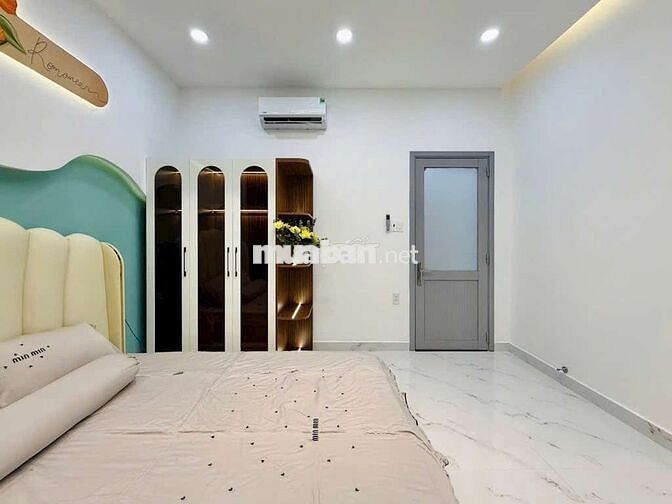NHÀ 4TẦNG PHẠM VĂN CHIÊU,GÒ VẤP,4PN,XE HƠI NGỦ NHÀ,FULL NT,SÁT MT 12M