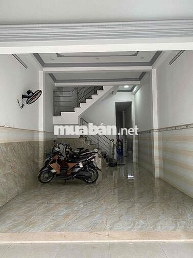 NHÀ NGỘP - PHƯỜNG TÂN SƠN - P15, TÂN BÌNH (cũ)