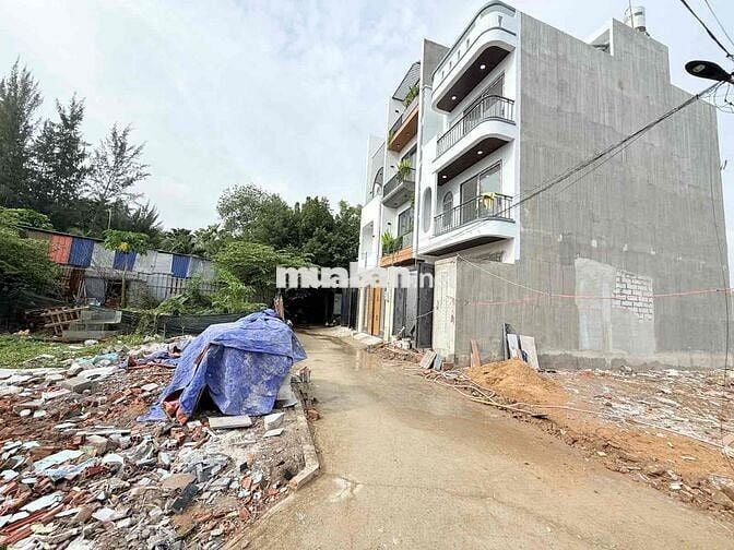 ĐẤT LINH ĐÔNG 43.3m2 - LÔ GÓC 2 MẶT TIỀN - XE HƠI ĐẬU CỬA