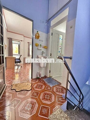 Bán nhà Tân Kỳ Tân Quý, 30m2, ngang 4m, 3 tầng, giá 3.5 tỷ