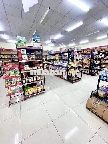CHO THUÊ MẶT BẰNG SIÊU RỘNG 320M2 KHU PHỐ HÀN GIÁ 150 TRIỆU/THÁNG