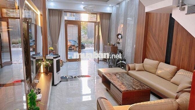nhà đã hoàn công để toàn bộ nội thất chính chủ