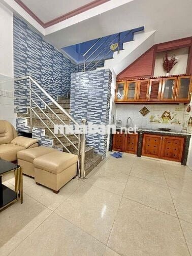 Bán nhà Tân Kỳ Tân Quý, 30m2, ngang 4m, 3 tầng, giá 3.5 tỷ