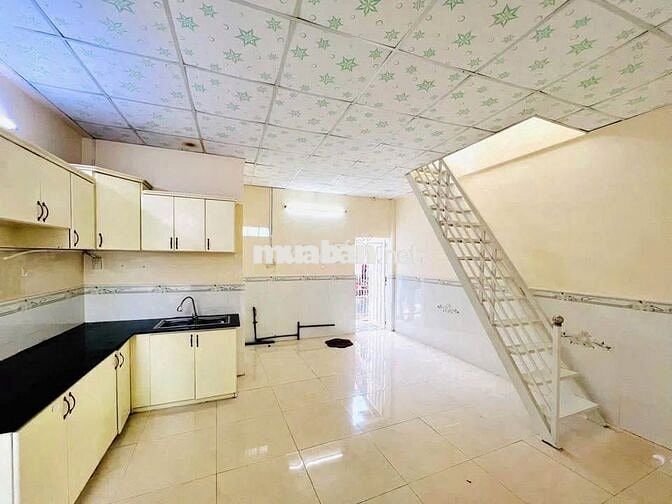 Quá kẹt vốn cần bán gấp căn nhà ở Thị Trấn Củ Chi 750tr