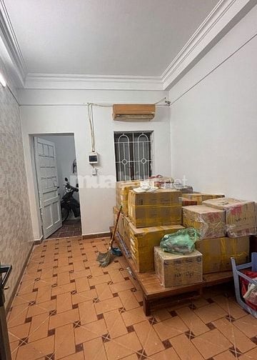Bán nhà riêng 16m2 chính chủ tại Hoàng Mai. 0888169chínbatám