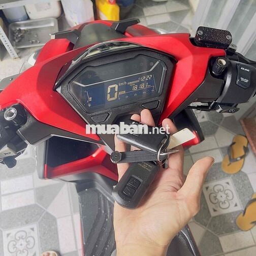 VARIO 150/2019 đen-đỏ bản sporty, bstp chính chủ