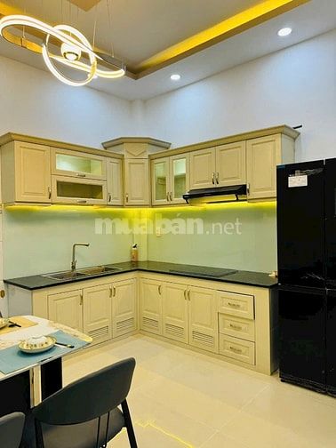 ⭐️Nhà 3 Lầu tuyệt đẹp Cao cấp xe hơi để trong nhà Phạm Văn Chiêu, P16,