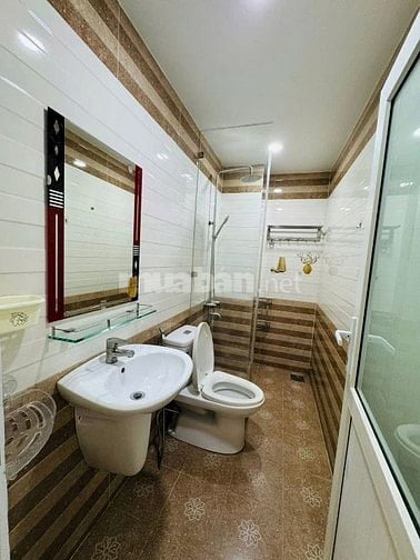 ⭐️Nhà 3 Lầu tuyệt đẹp Cao cấp xe hơi để trong nhà Phạm Văn Chiêu, P16,