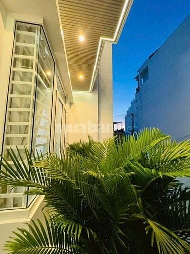 ⭐️Nhà 3 Lầu tuyệt đẹp Cao cấp xe hơi để trong nhà Phạm Văn Chiêu, P16,