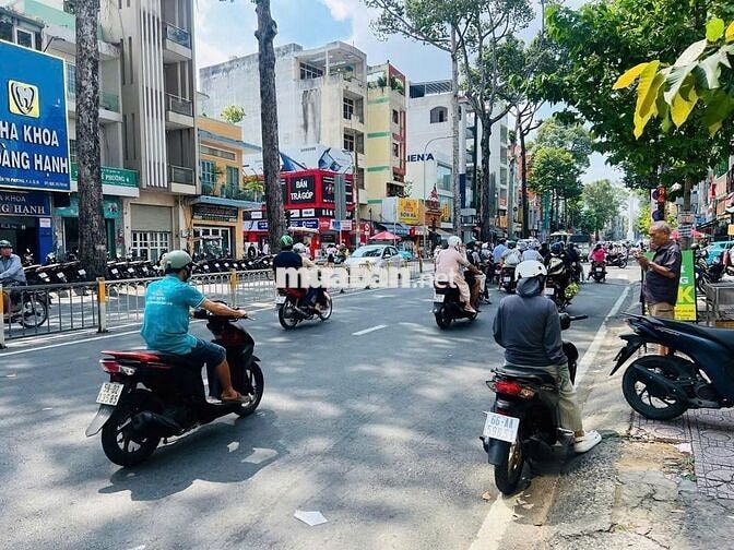 MẶT TIỀN NGUYỄN TRI PHƯƠNG , QUẬN 10 - 7x20 - 5 TẦNG SUỐT