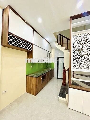 CĂN XÂY MỚI HOÀNG MAI CŨ- KÍNH KOONG - LÔ GÓC