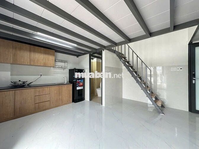 GÁC CAO - QUẬN 7 - Ở 3 4 BẠN THOẢI MÁI