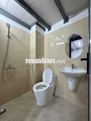 GÁC CAO - QUẬN 7 - Ở 3 4 BẠN THOẢI MÁI