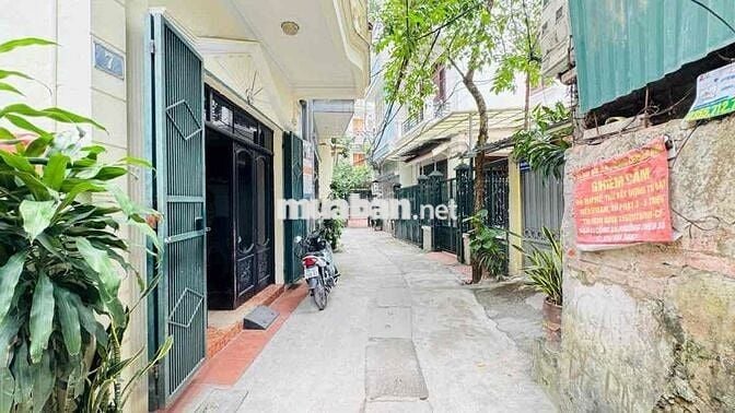 Bán BT 3PN, 3WC, 34m2 tại Khương Hạ, Thanh Xuân, 7,8 tỷ giá ưu đãi