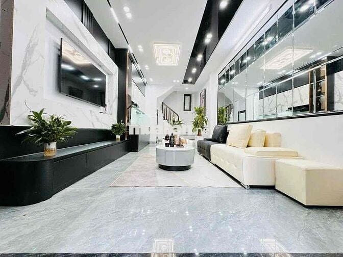 Cực Hót ! nhà Phố Vũ Trọng Phụng -Ngõ Thẳng Tắp Gần Phố Full Nội Thất