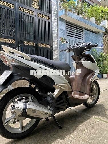 Yamaha Luvias Fi 125cc 2015 Zin100% có CCCD chủ