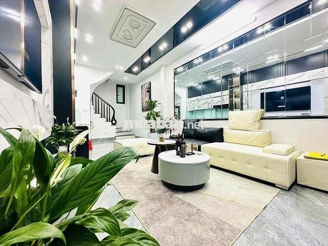 Cực Hót ! nhà Phố Vũ Trọng Phụng -Ngõ Thẳng Tắp Gần Phố Full Nội Thất