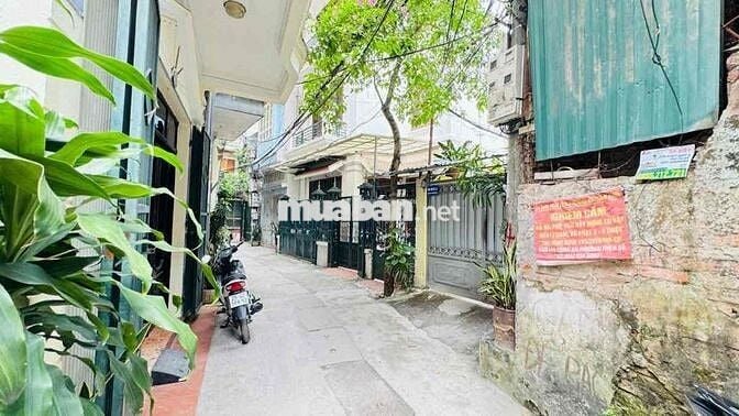 Bán BT 3PN, 3WC, 34m2 tại Khương Hạ, Thanh Xuân, 7,8 tỷ giá ưu đãi