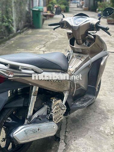 Honda Air Blade Fi 110cc 2011 chính chủ Zin bs.Tp