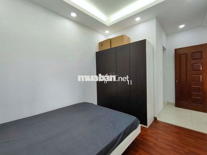 Bán căn hộ 68m2 tại Sky garden 3.Lầu cao- 2 phòng-2wc- Nội thất đầy đủ